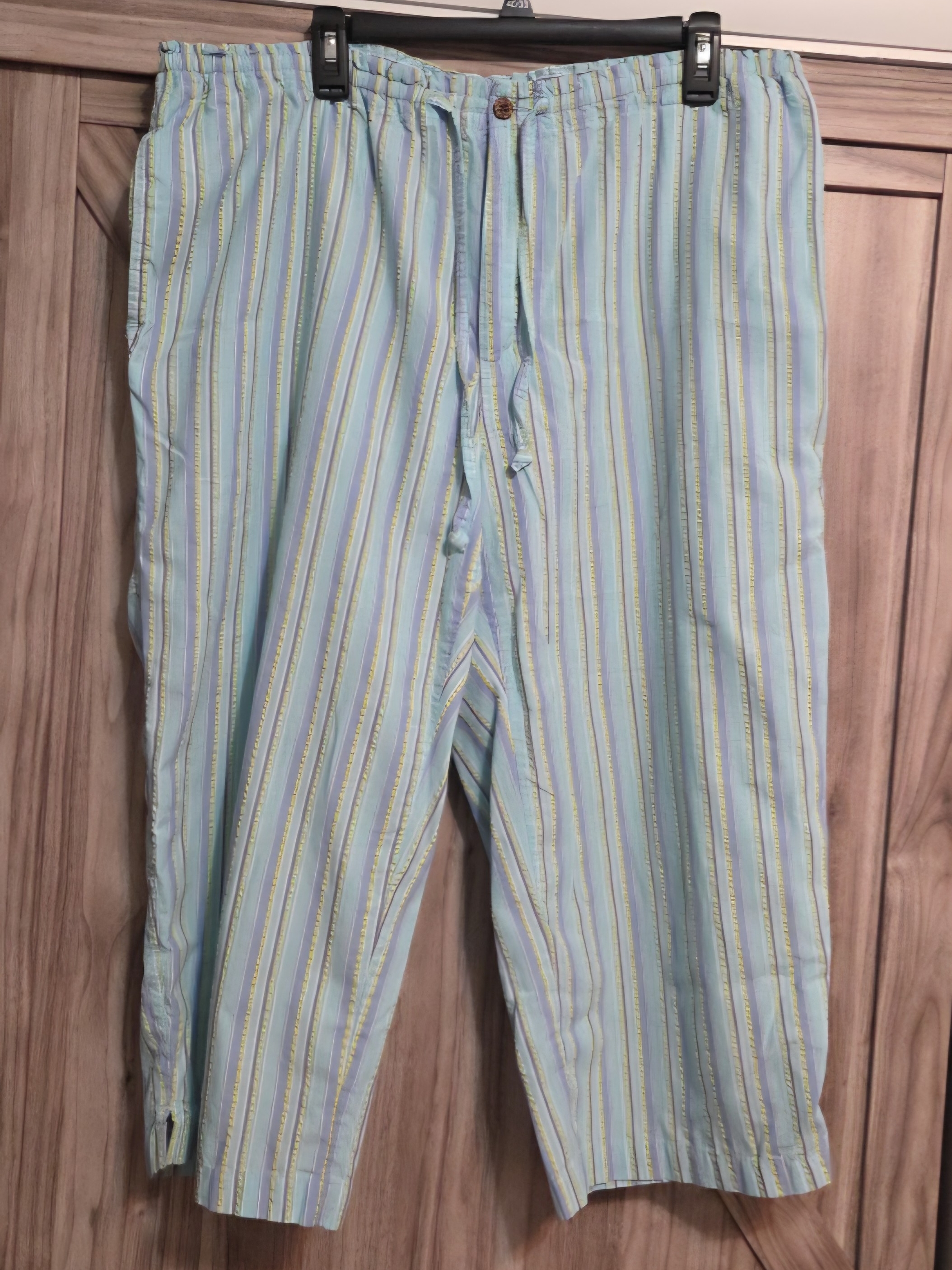 Caribbean Joe Woman Light Blue Striped Women's Capri Pants 1x